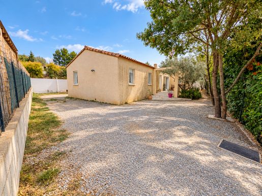 Maison 6 pièces 122 m² · à Magalas · 122 m² · 280 000 €