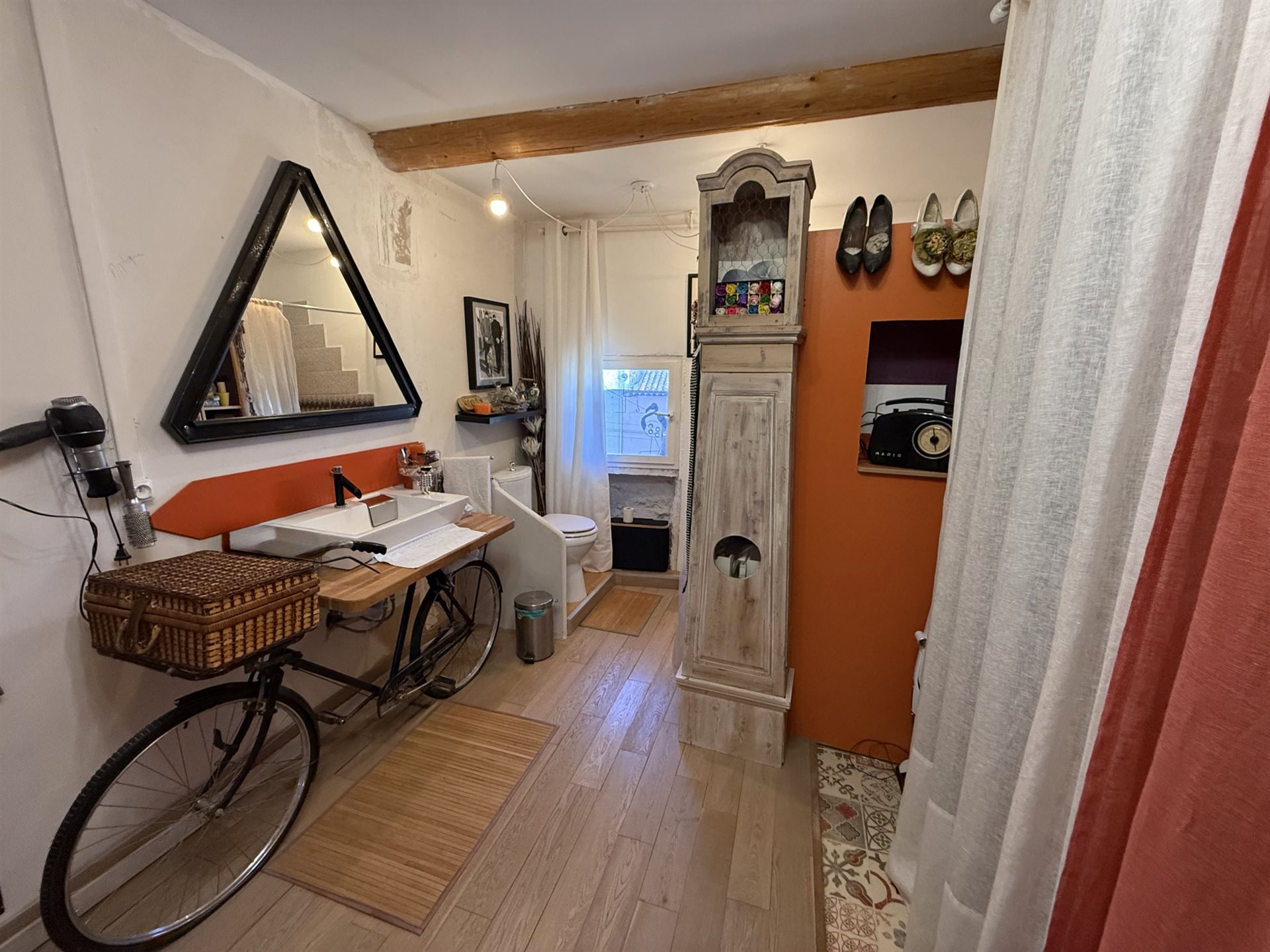 Maison à vendre, 110m², Saint-Geniès-de-Fontedit