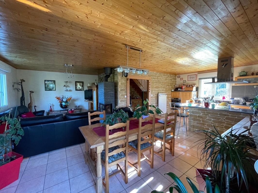 Maison à vendre, 131m², Anould