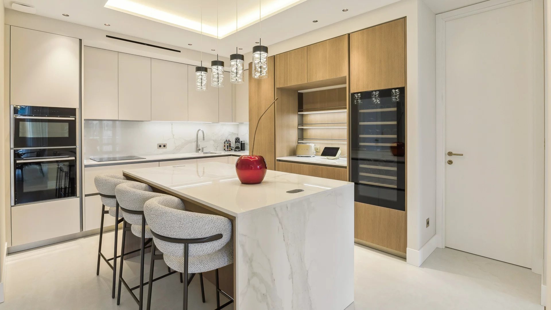 Appartement – Cannes - Plus