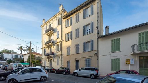 Immeuble 2 pièces 351 m² · à Cannes · 351 m² · 2 100 000 €