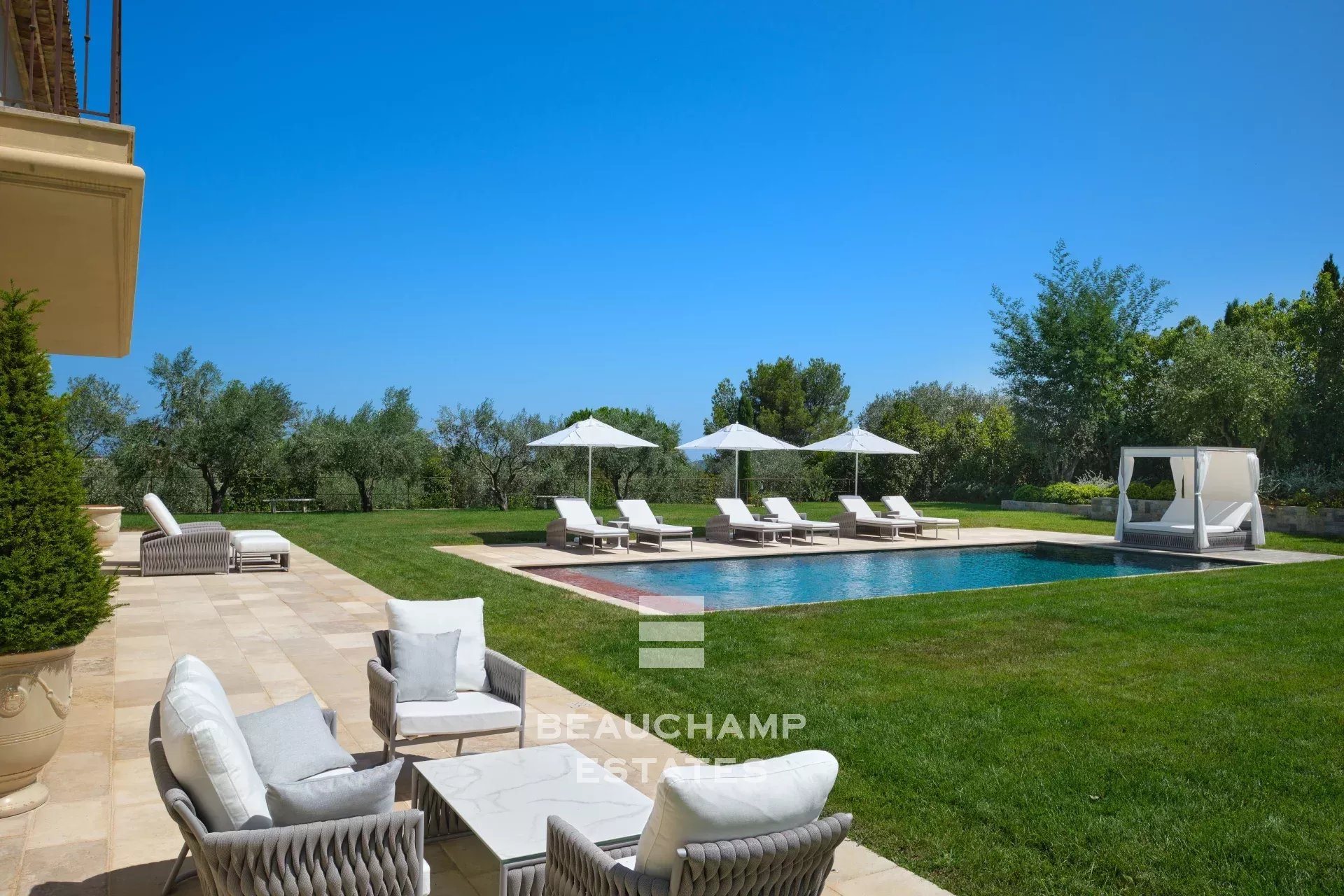 Maison à vendre, 480m², Mougins
