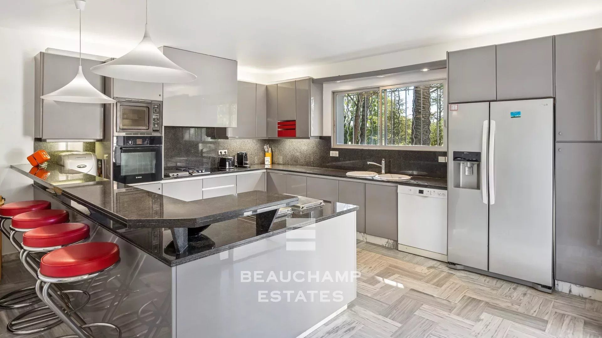 Maison à vendre, 415m², Mougins