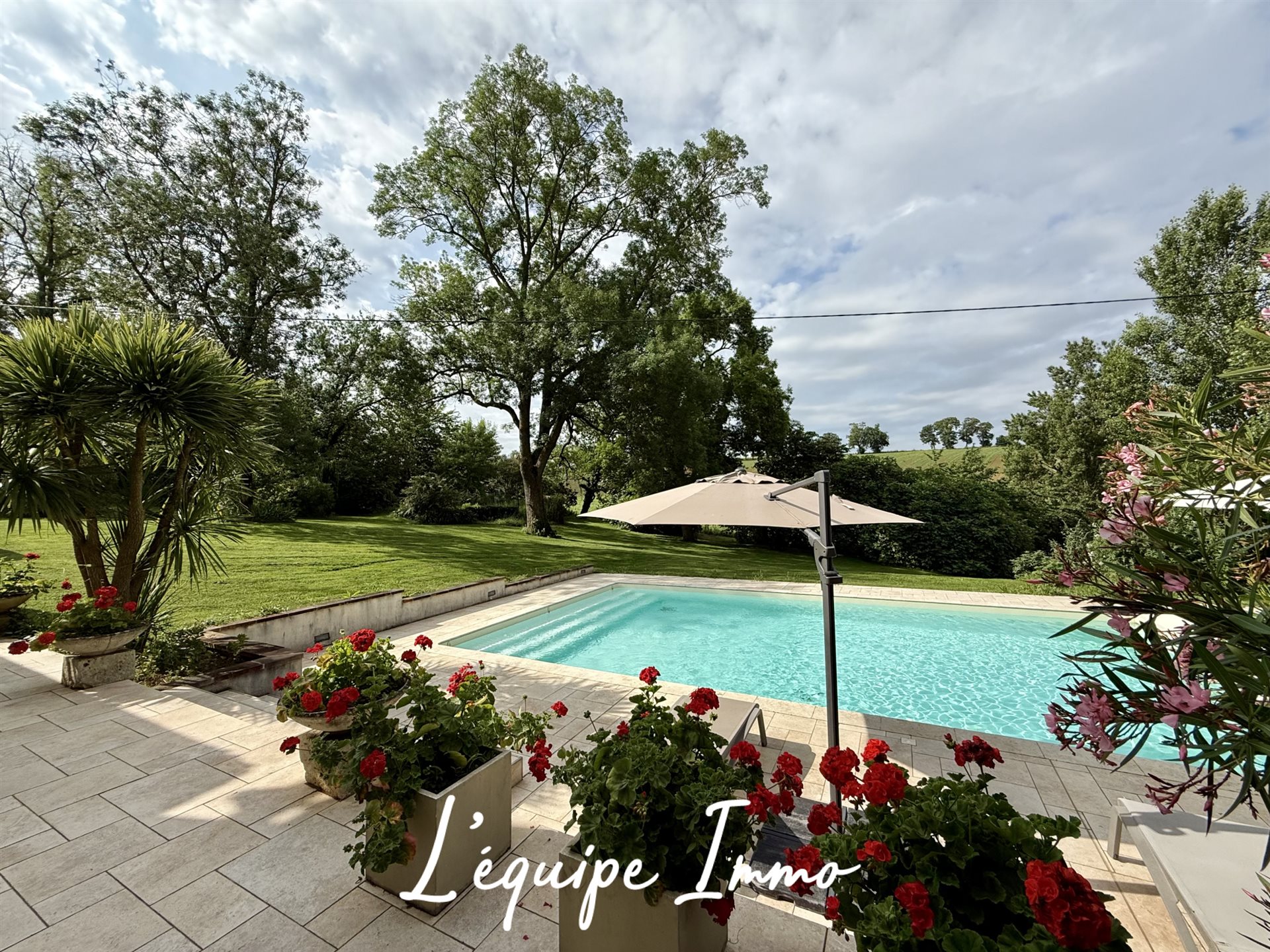 Maison à vendre, 227m², L'Isle-Jourdain