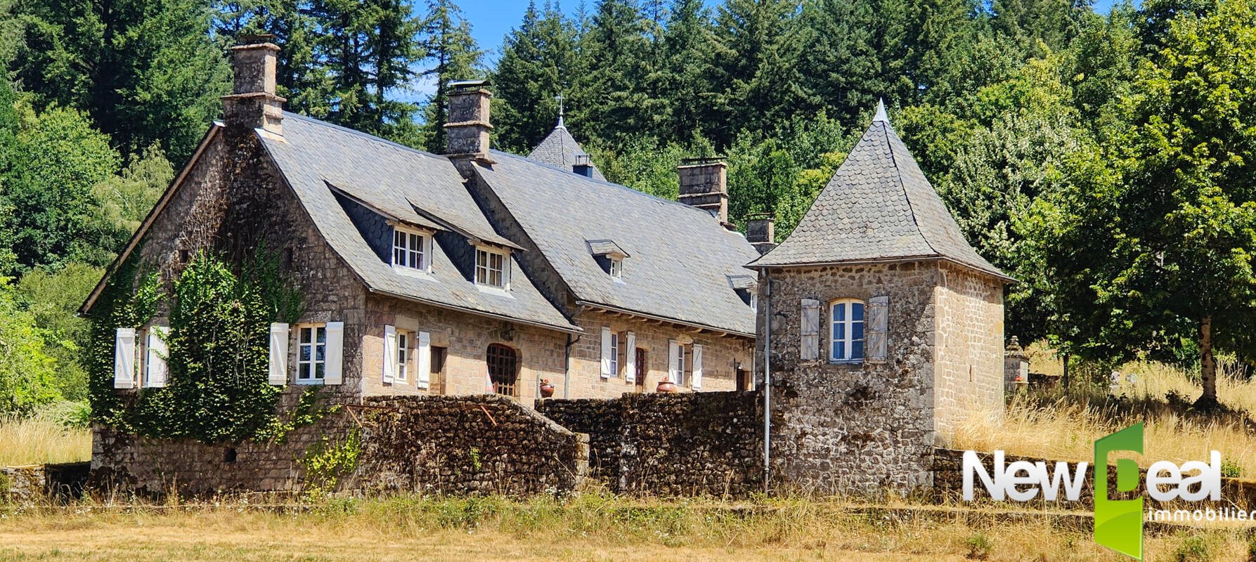 Maison à vendre, 600m², Marcillac-la-Croisille
