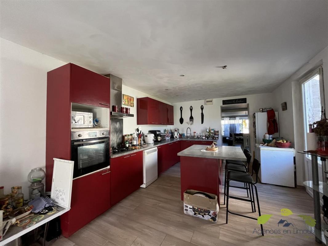 Maison à vendre, 162m², La Jonchère-Saint-Maurice