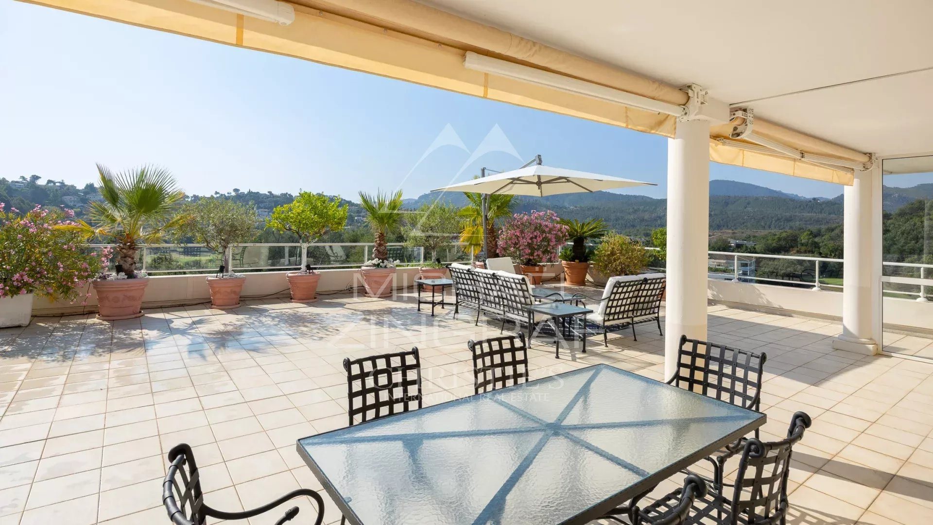 Appartement à vendre, 170m², Mandelieu-la-Napoule