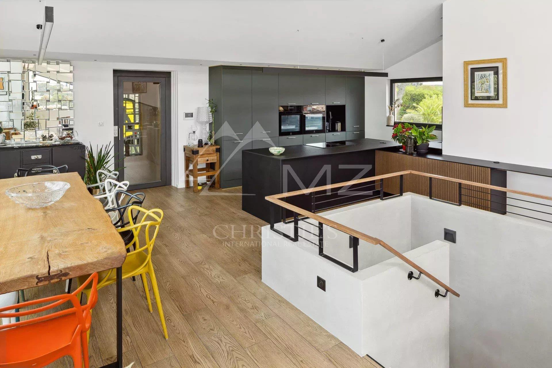 Maison à vendre, 295m², Saint-Raphaël