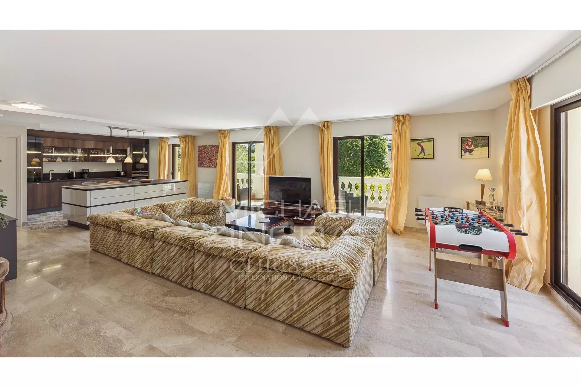 Appartement à vendre, 150m², Mandelieu-la-Napoule
