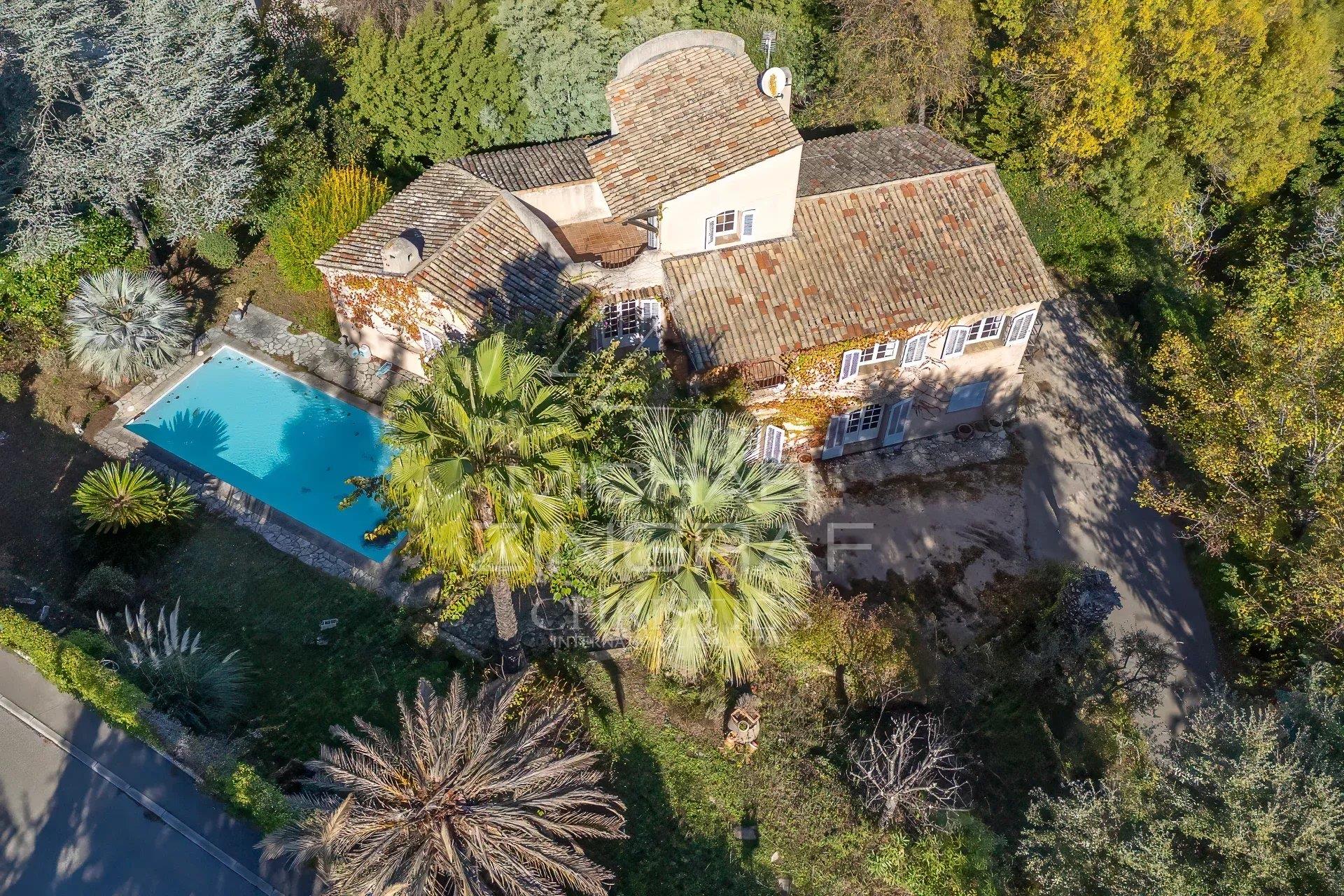 Maison à vendre, 202m², Mandelieu-la-Napoule
