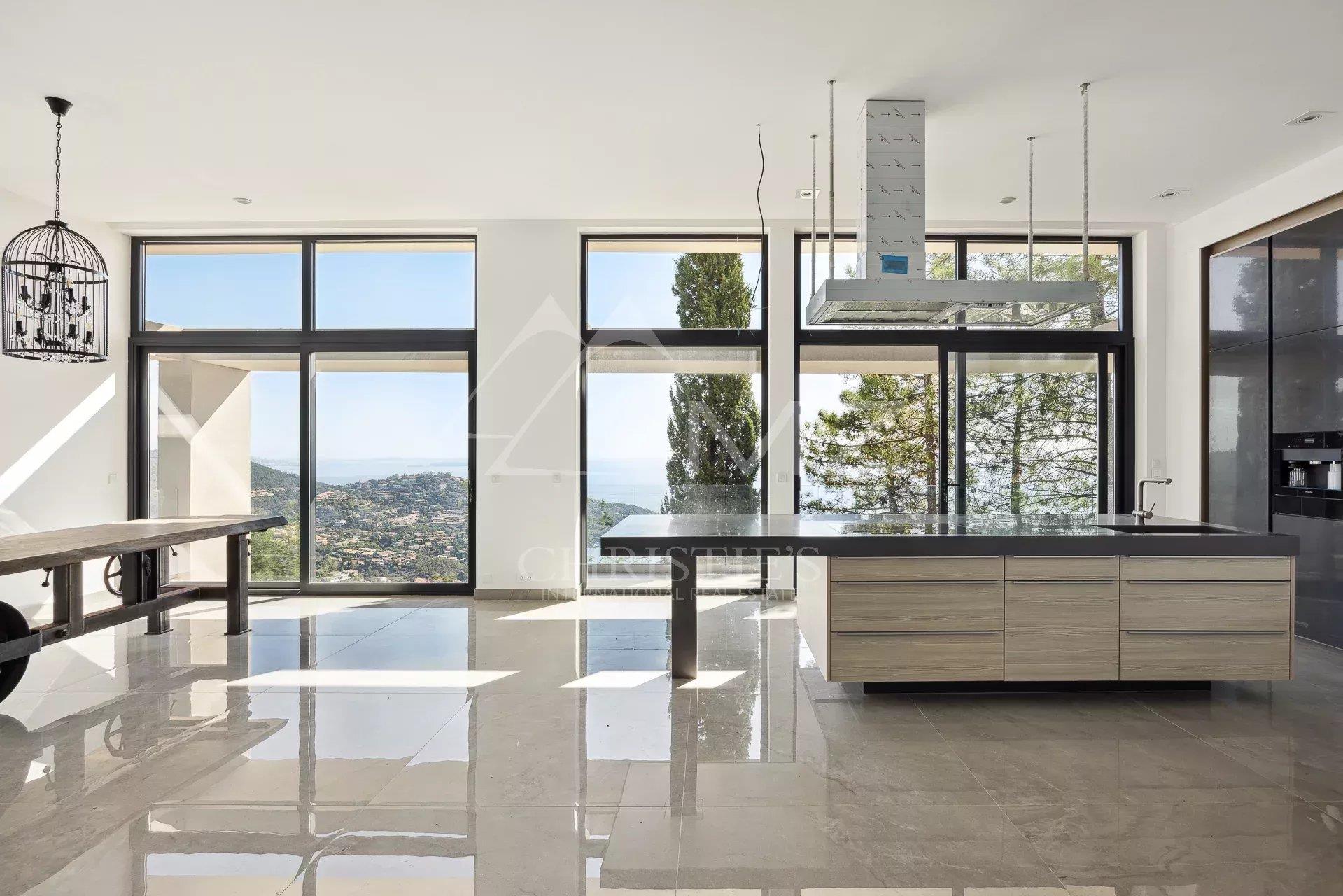 Maison à vendre, 254m², Théoule-sur-Mer