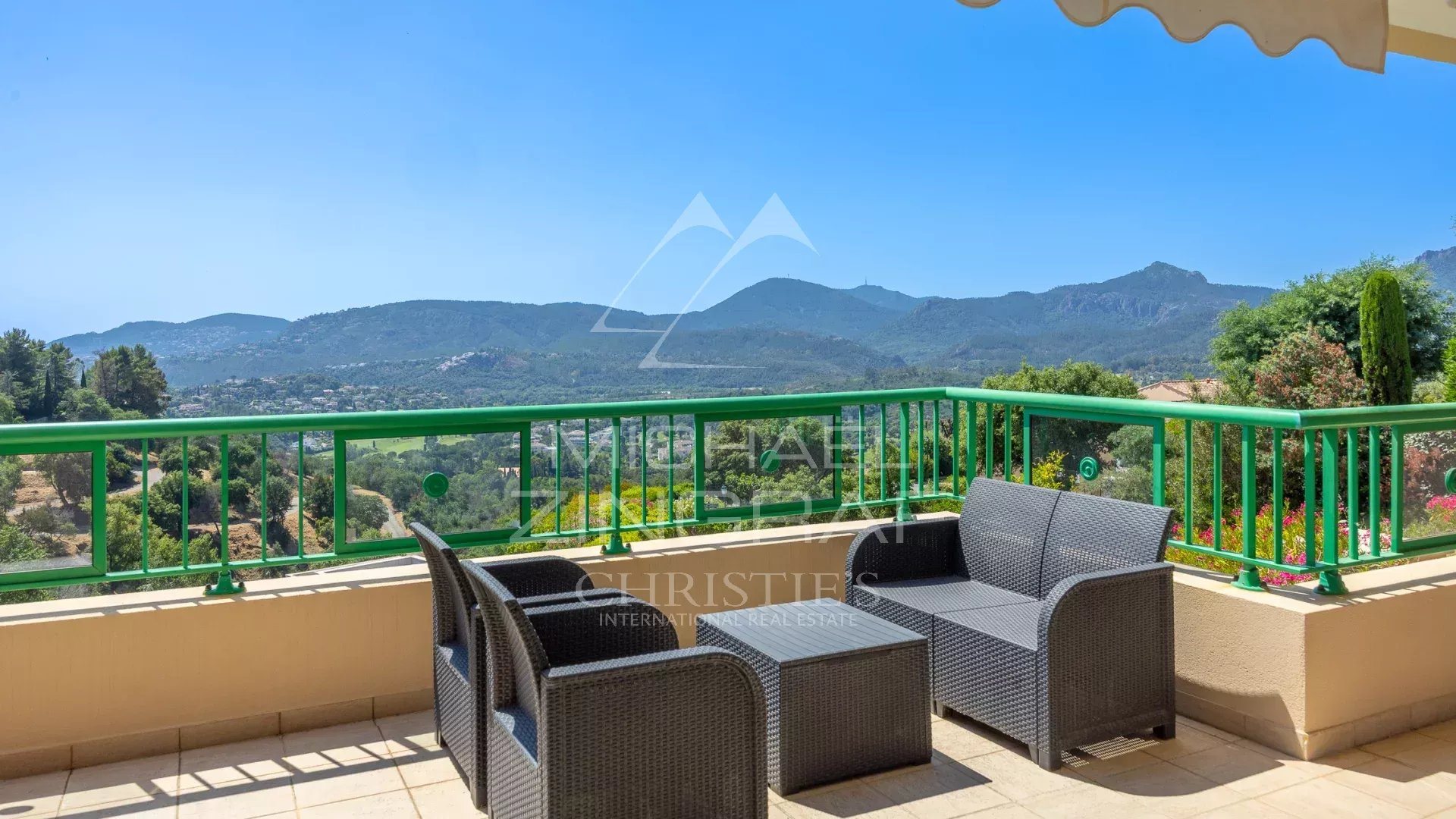 Appartement à vendre, 101m², Mandelieu-la-Napoule