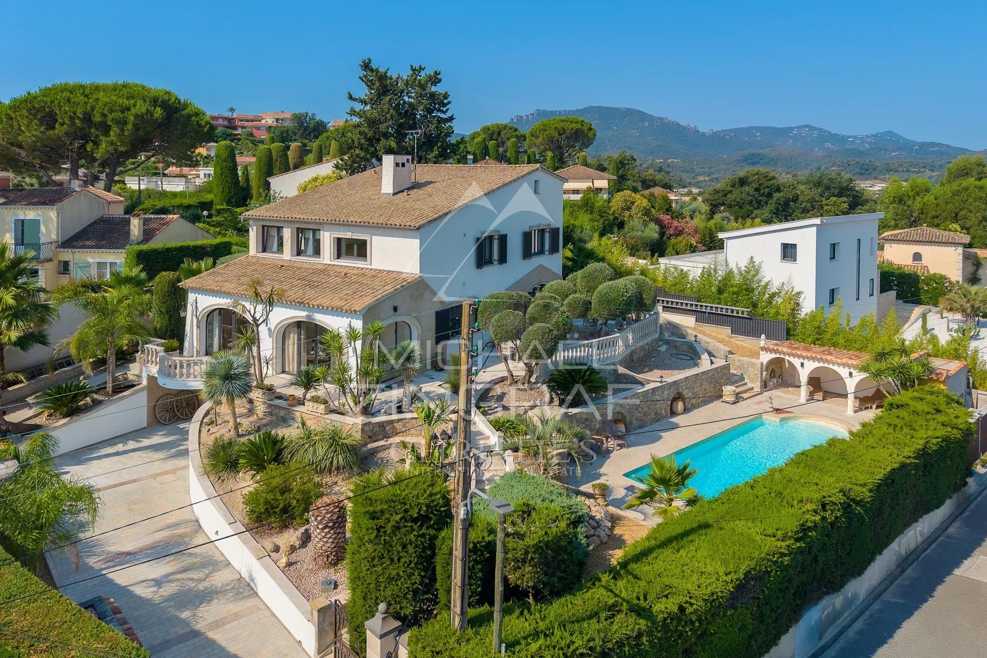 Maison à vendre, 326m², Mandelieu-la-Napoule
