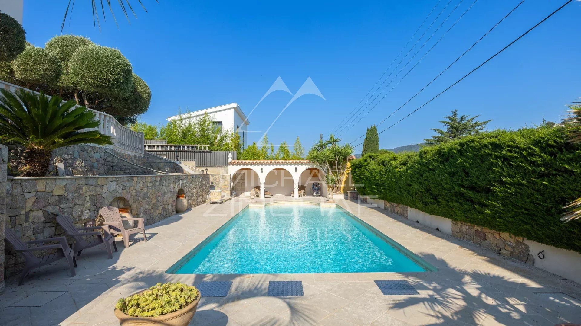 Maison à vendre, 326m², Mandelieu-la-Napoule