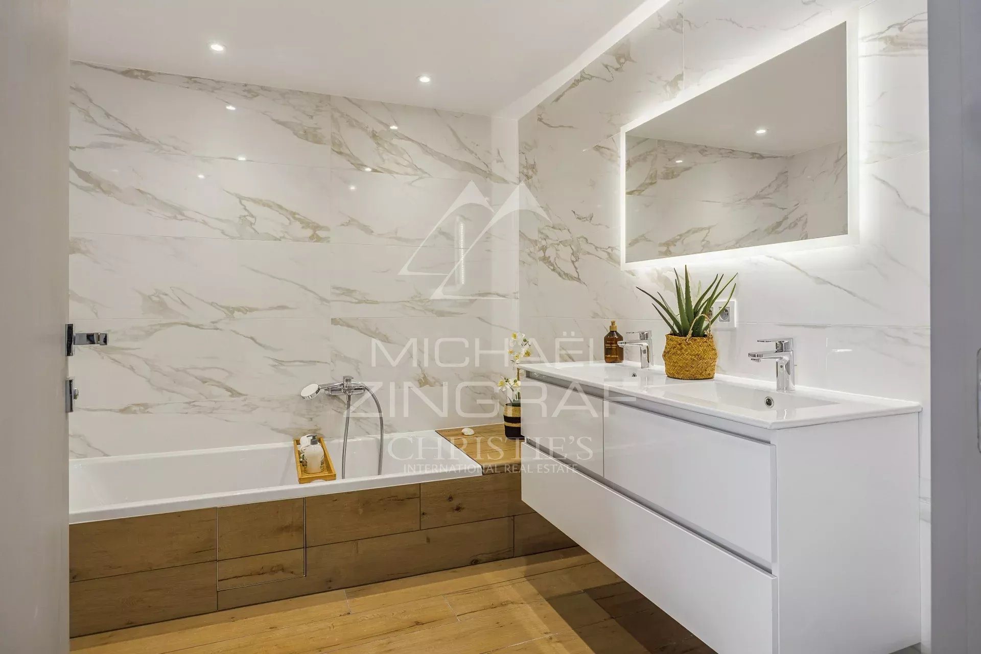 Appartement à vendre, 137m², Mandelieu-la-Napoule