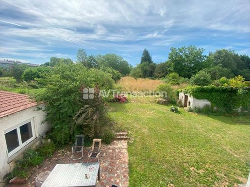 Terrain 8 pièces 165 m² · à Mazerulles · 165 m² · 269 000 €