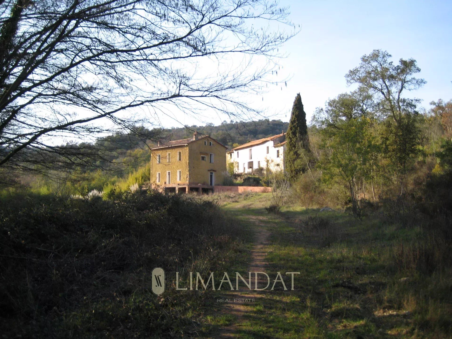 Maison à vendre, 930m², Les Adrets-de-l'Estérel