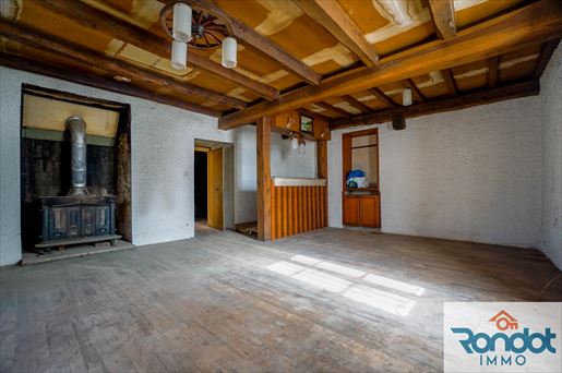 Maison 4 pièces 125 m² · à Orville · 125 m² · 85 000 €