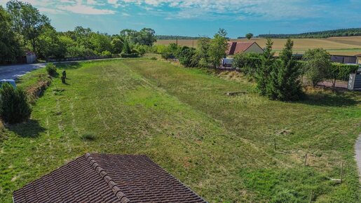 Terrain 1600 m² · à Selongey · 1 600 m² · 49 000 €