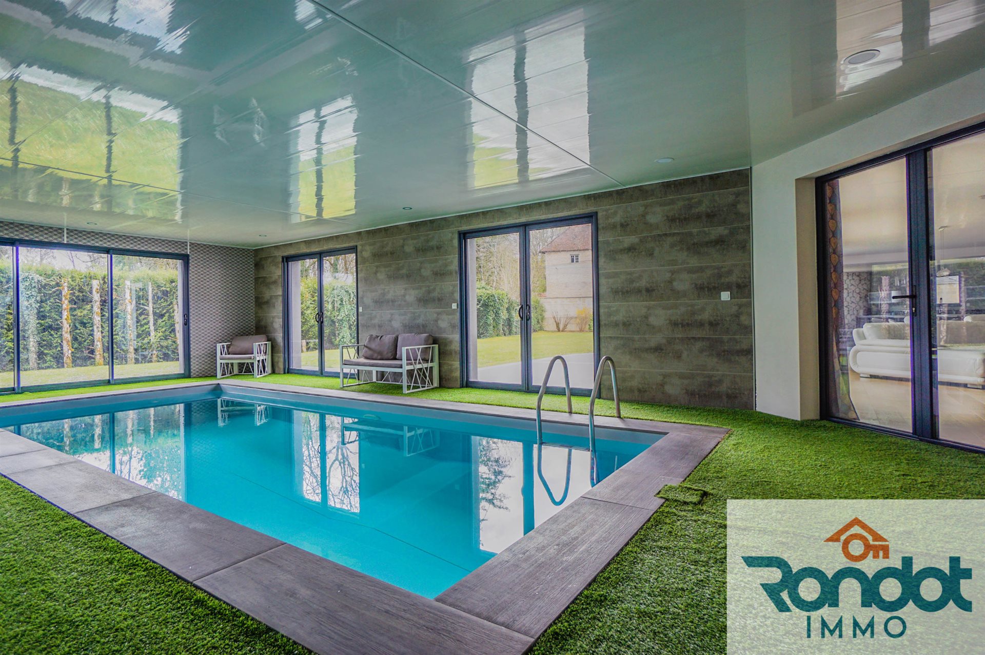 Maison à vendre, 380m², Selongey