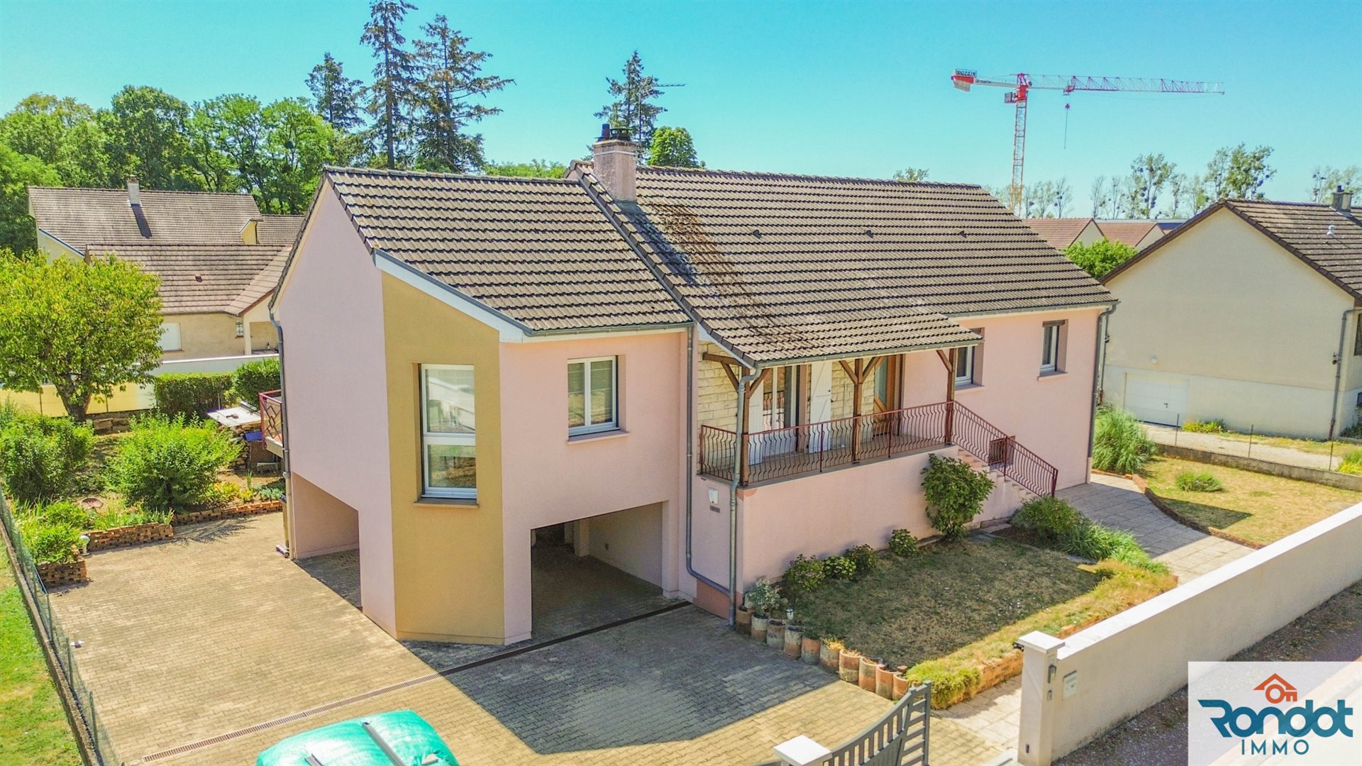 Maison à vendre, 166m², Bretenière