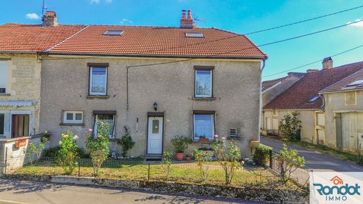 Maison 5 pièces 140 m² · à Montigny-Mornay-Villeneuve-sur-Vingeanne · 140 m² · 125 000 €
