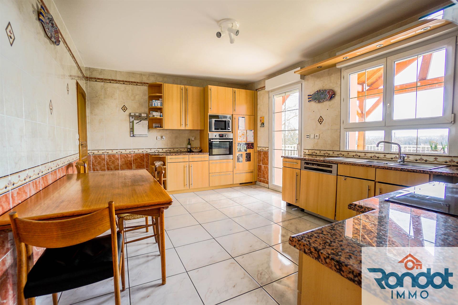 Maison à vendre, 189m², Is-sur-Tille