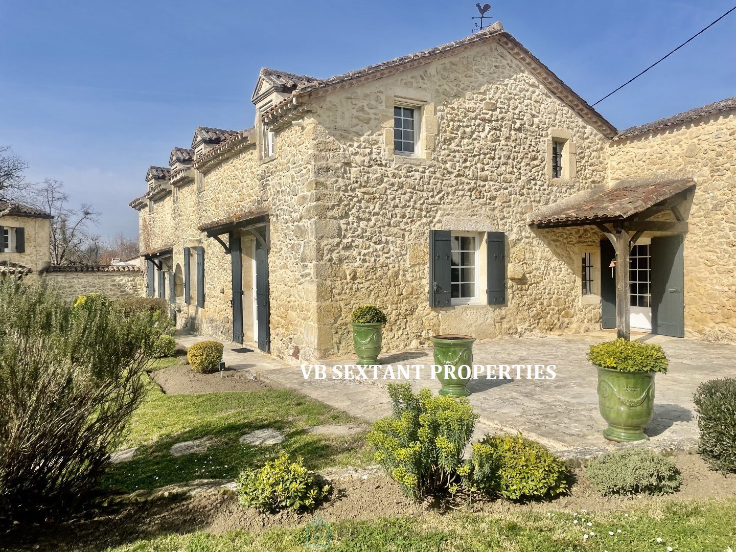 Maison à vendre, 287m², Saint-Pierre-de-Bat