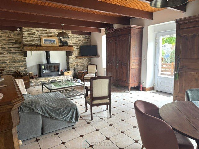 Maison à vendre, 121m², Saint-Thois