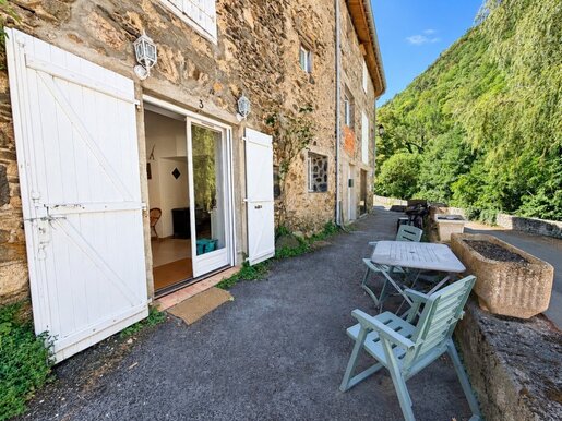 Maison 4 pièces 90 m² · à Montfort-sur-Boulzane · 90 m² · 117 000 €