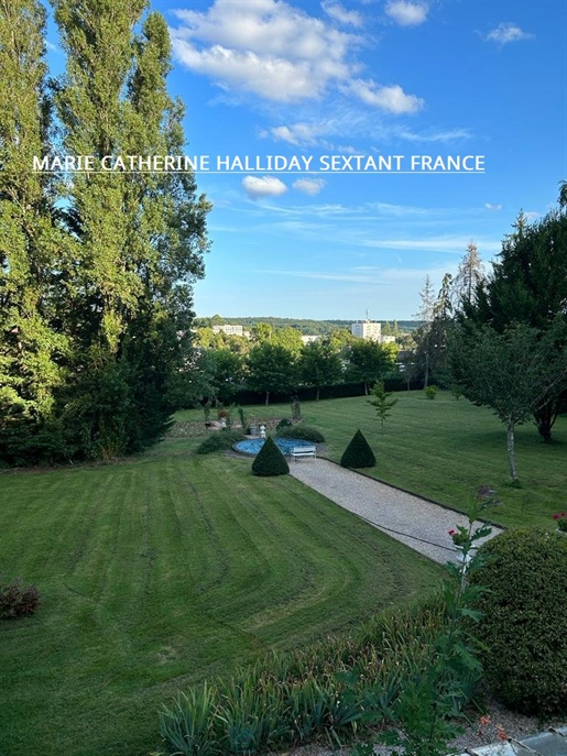 Maison 7 pièces 333 m² · à Nontron · 333 m² · 543 000 €