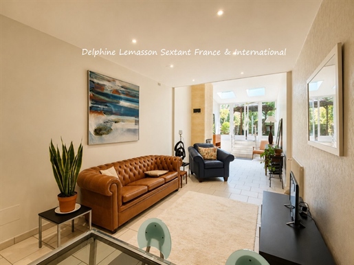 Maison 6 pièces 148 m² · à Sainte-Foy-la-Grande · 148 m² · 167 500 €