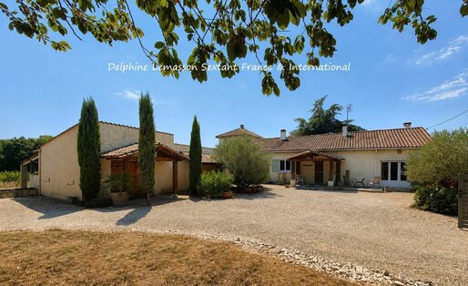 6 pièces 159 m² · à Sainte-Foy-la-Grande · 159 m² · 367 000 €