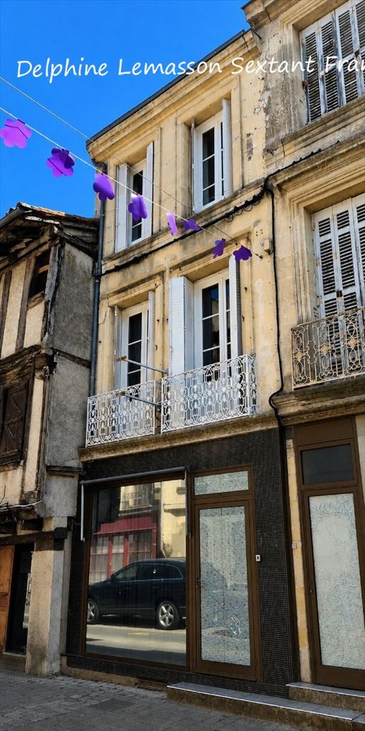 6 pièces 148 m² · à Sainte-Foy-la-Grande · 148 m² · 167 500 €