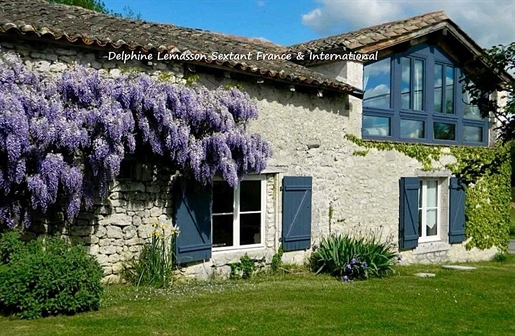 13 pièces 365 m² · à Eymet · 365 m² · 472 500 €