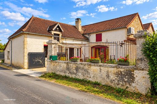 Maison 4 pièces 110 m² · à Eyzerac · 110 m² · 249 000 €