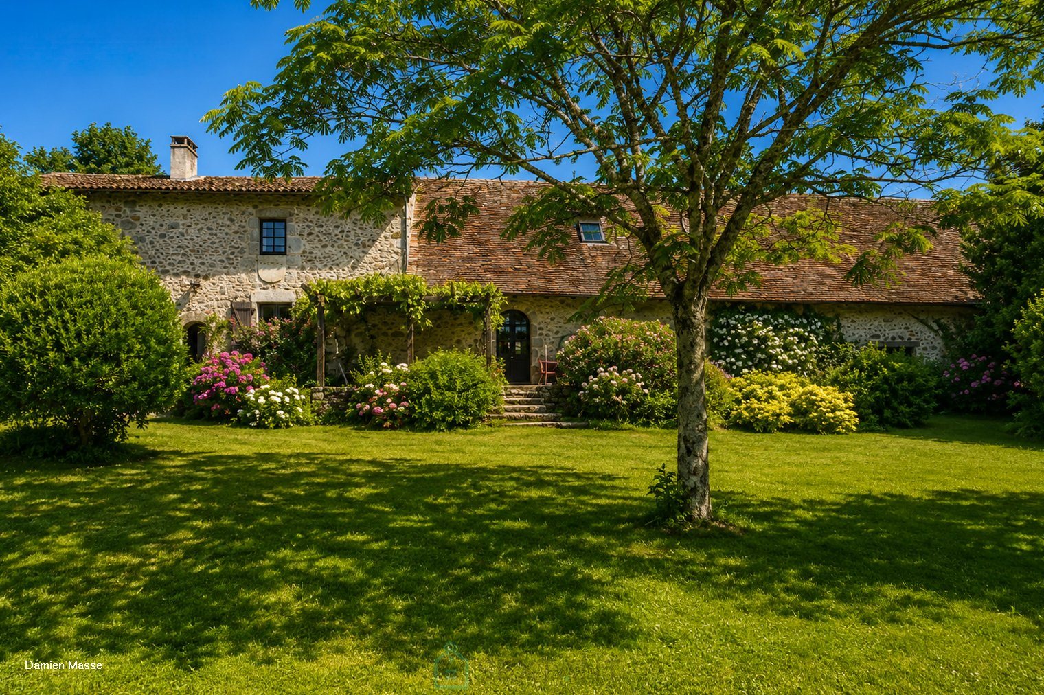 Maison à vendre, 400m², Saint-Martin-le-Pin