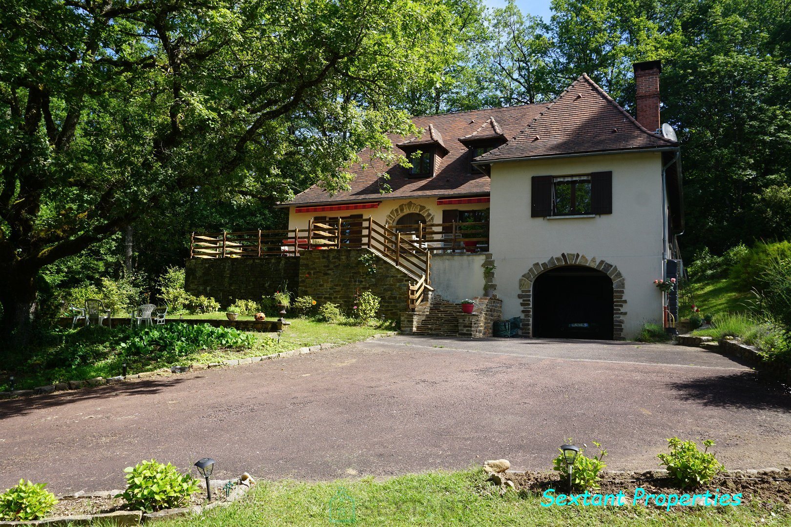 Maison à vendre, 192m², Saint-Jean-de-Côle