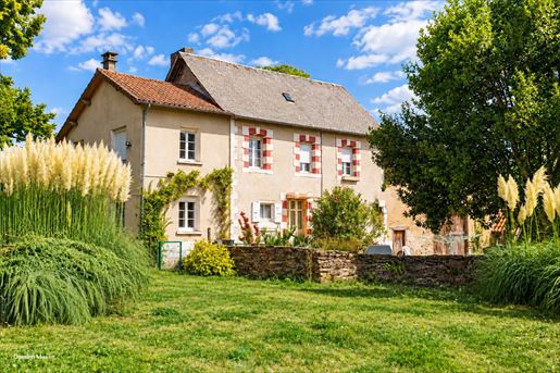 Maison 6 pièces 115 m² · à Saint-Jory-de-Chalais · 115 m² · 215 000 €