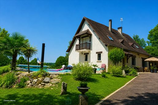 Maison 6 pièces 175 m² · à Corgnac-sur-l'Isle · 175 m² · 349 500 €