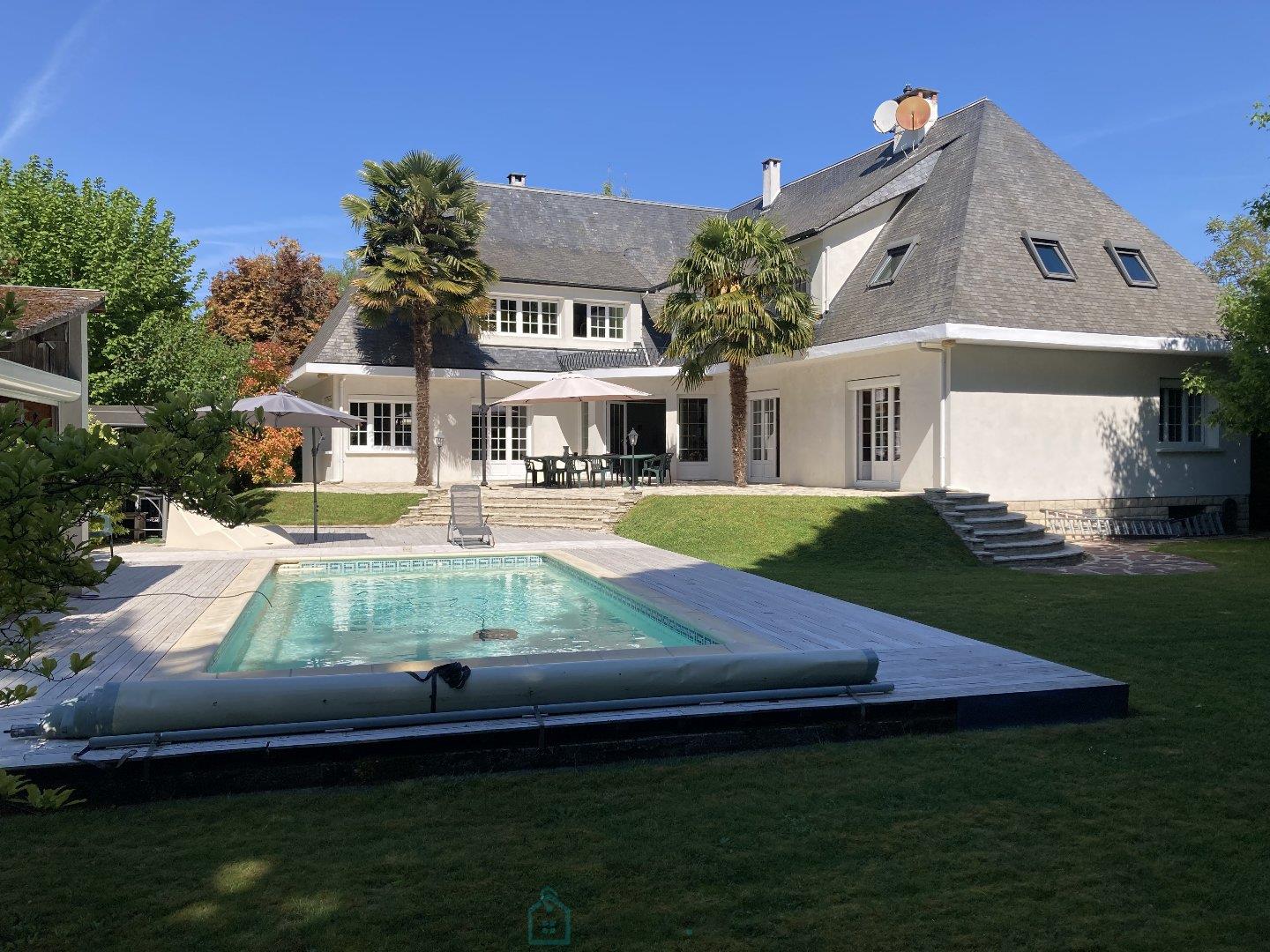 Maison à vendre, 318m², Fontainebleau
