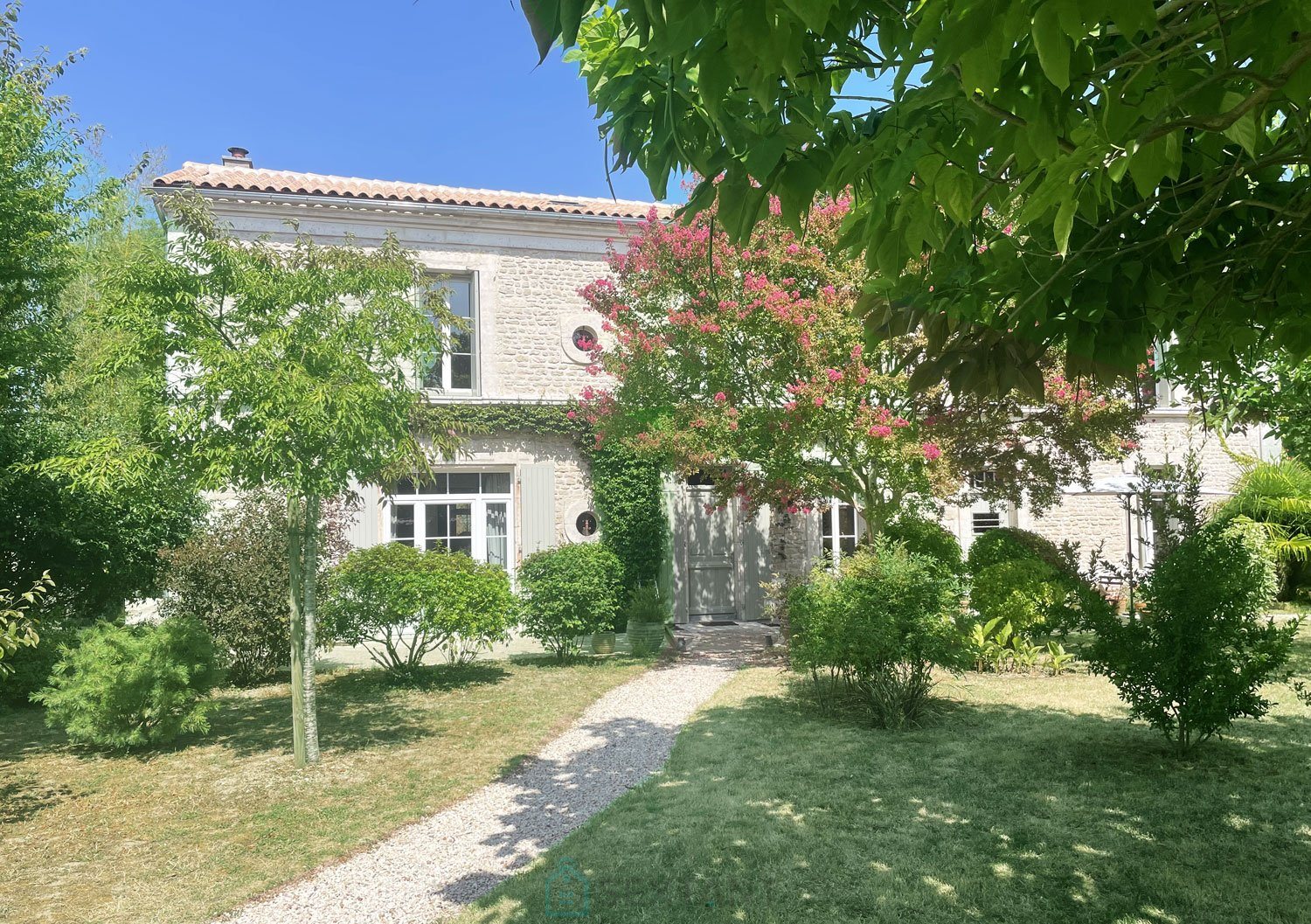 Maison à vendre, 340m², Angoulême