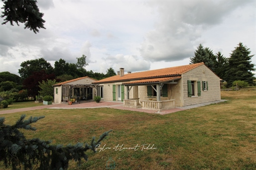 Maison 5 pièces 120 m² · à Baignes-Sainte-Radegonde · 120 m² · 220 000 €