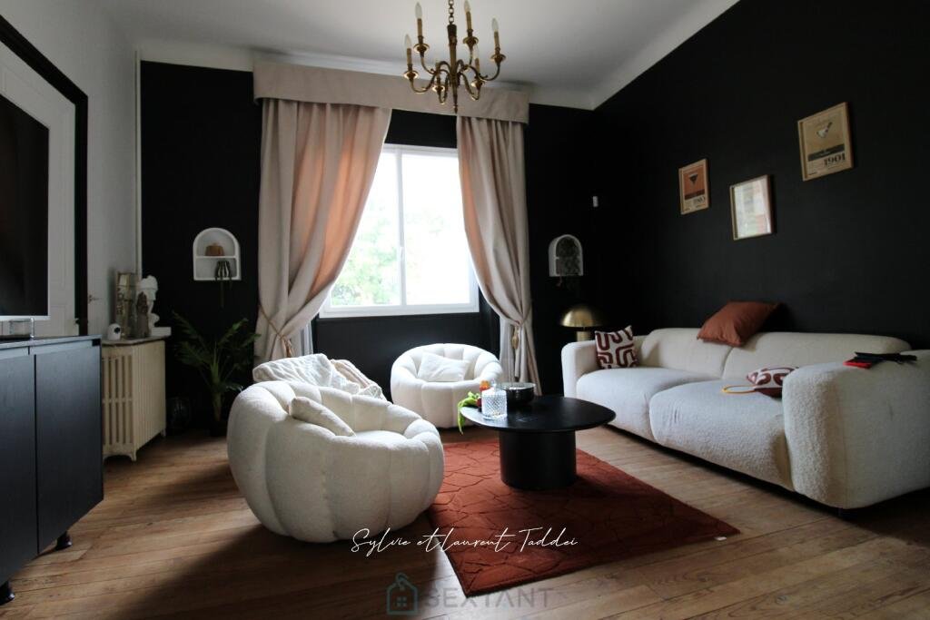 Maison à vendre, 203m², Montguyon