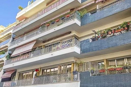 Appartement 2 pièces 57 m² · à Nice · 57 m² · 325 000 €