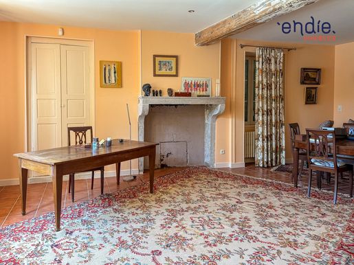 Maison 5 pièces 230 m² · à Mavilly-Mandelot · 230 m² · 645 000 €