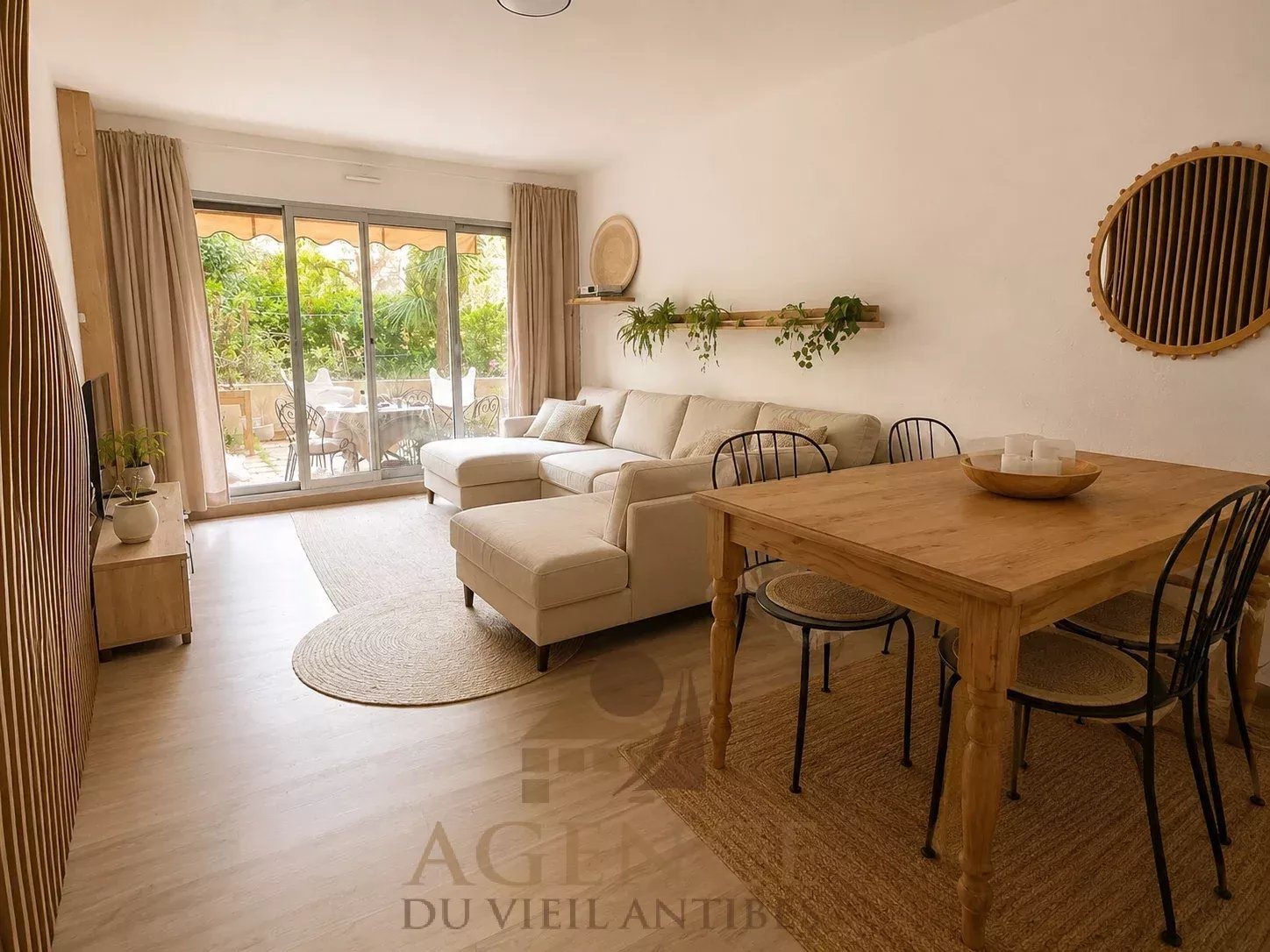 Appartement à louer, 66m², Antibes