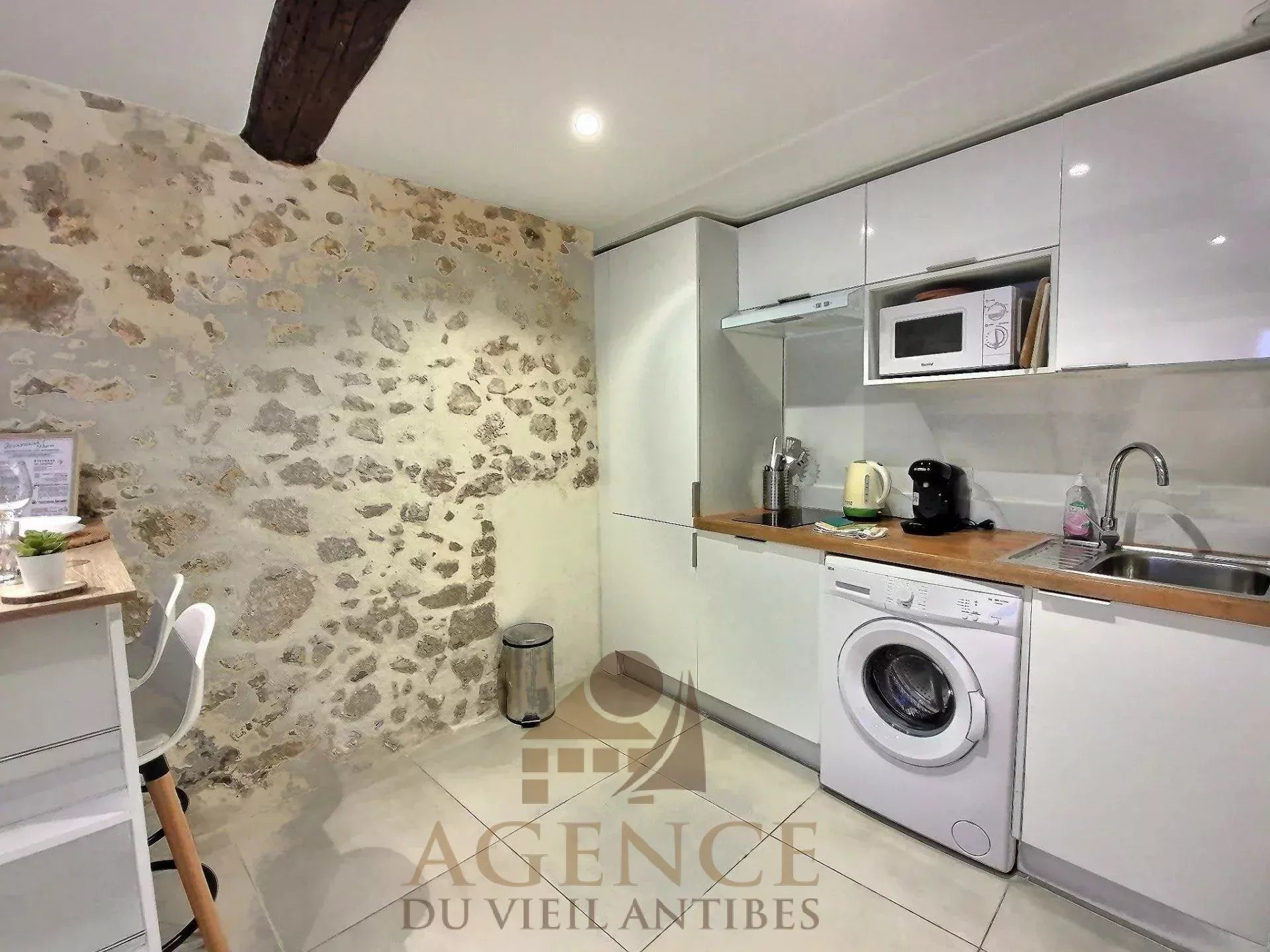 Appartement – Antibes, Centre Ville, Juan-les-Pins - Vue 2