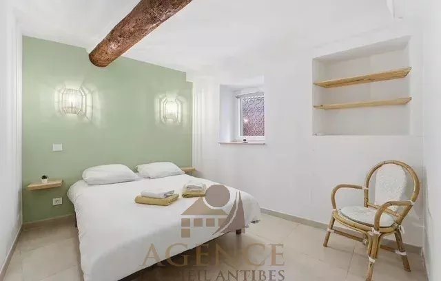 Appartement – Antibes, Centre Ville, Juan-les-Pins - Plus