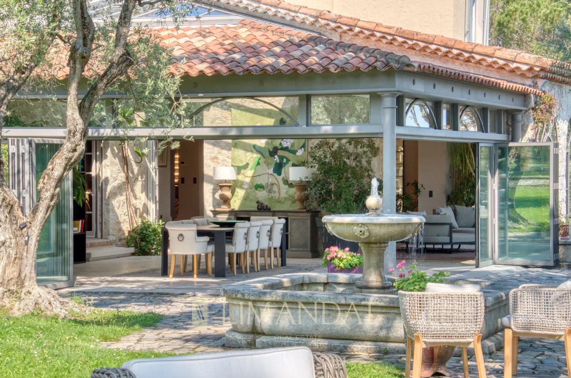 Maison à louer, 1200m², Mougins